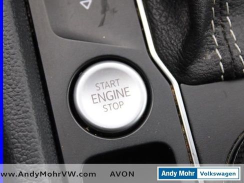 Used 2022 Volkswagen Atlas Cross Sport SEL R-Line image 34