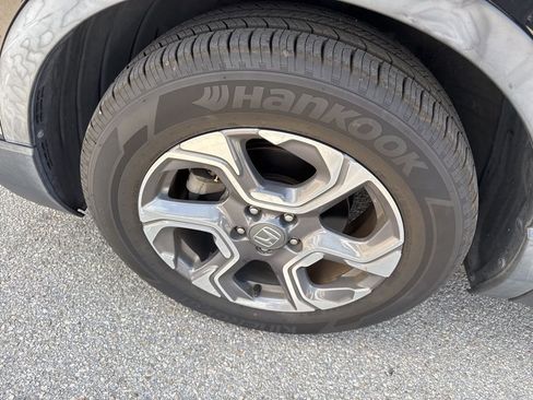 Used 2017 Honda CR-V EX image 9