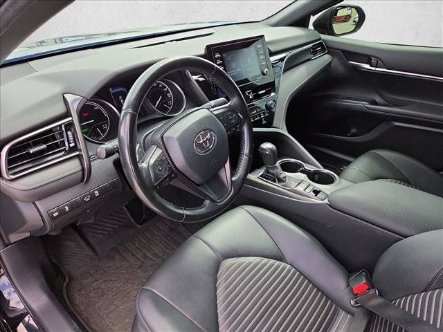 Used 2024 Toyota Camry SE FWD image 9