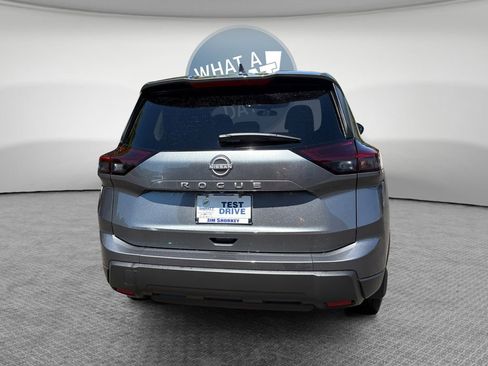 Used 2026 Nissan Rogue S FWD image 5
