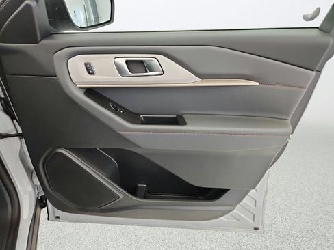 New 2026 Ford Explorer Active AWD/4WD image 30