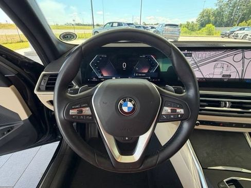 Used 2023 BMW 330i Sedan w/ Premium Package RWD image 19