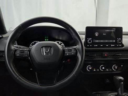 Used 2025 Honda HR-V Sport image 30