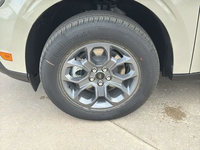 New 2025 Ford Maverick XLT w/ XLT Luxury Package