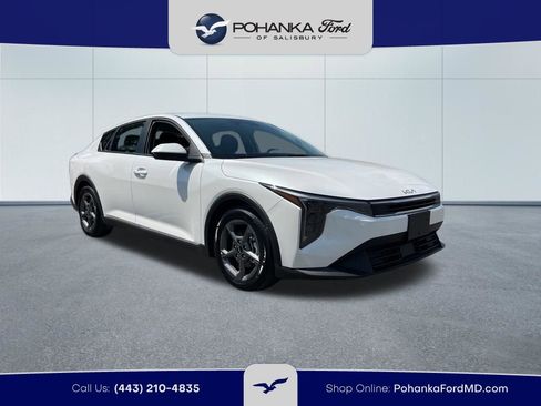 Used 2025 Kia K4 FWD image 4