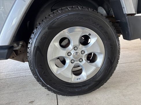 Used 2014 Jeep Wrangler Sahara w/ Dual Top Group image 30