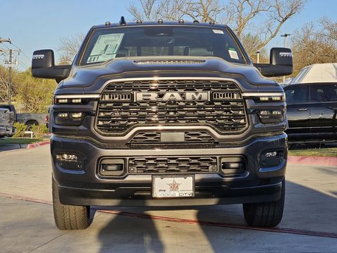 New 2026 RAM 2500 Limited AWD/4WD image 7