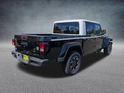 New 2026 Jeep Gladiator Sport AWD/4WD image 4