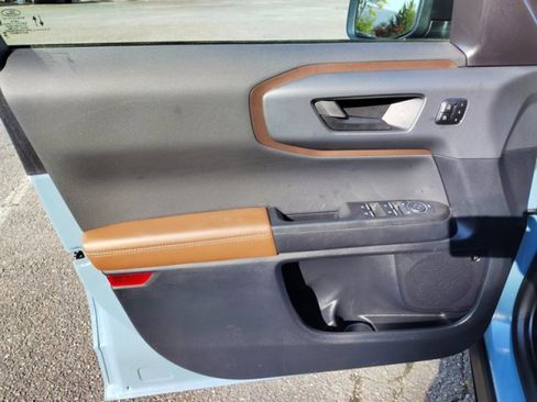 Used 2023 Ford Bronco Sport Outer Banks w/ Tech Package image 21