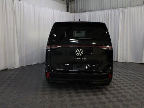 New 2025 Volkswagen ID. Buzz Pro S image 23