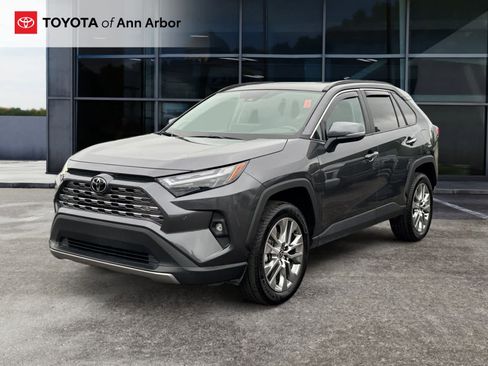Used 2025 Toyota RAV4 Limited w/ Weather Package AWD/4WD image 9