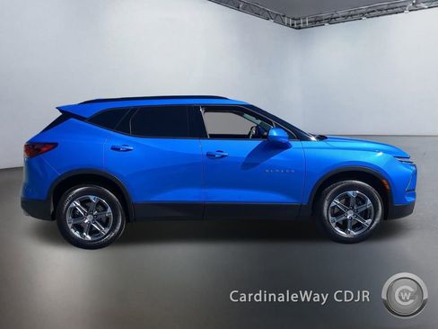 Used 2024 Chevrolet Blazer LT w/ Convenience Package image 3