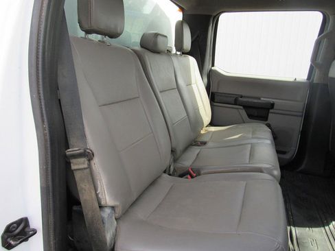Used 2021 Ford F550 2WD Crew Cab Super Duty image 18