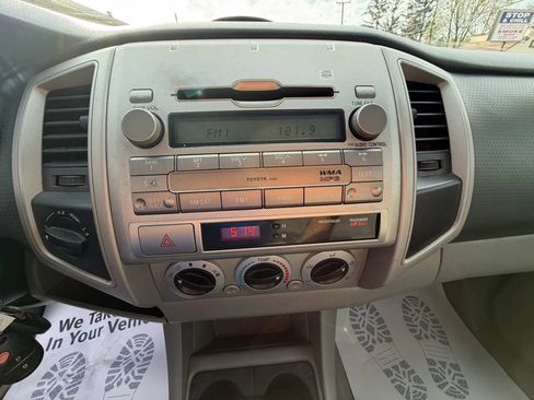 Used 2010 Toyota Tacoma 4x4 Double Cab image 12