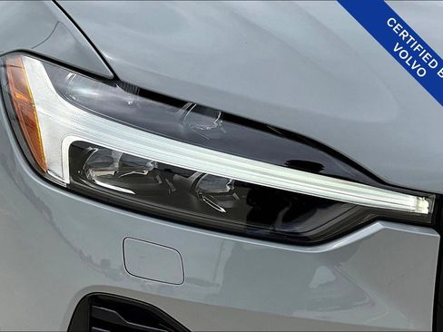 Used 2025 Volvo XC60 T8 Plus w/ Protection Package Premier image 38