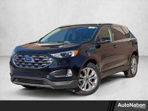 Used 2024 Ford Edge Titanium image 1