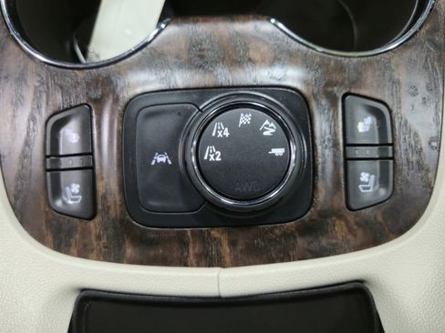 Certified 2020 GMC Acadia Denali w/ Technology Package image 13