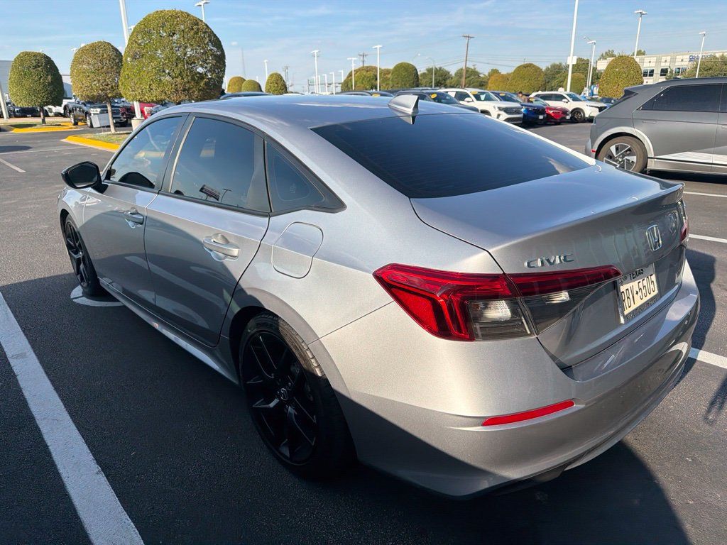Used 2022 Honda Civic Sport image 6
