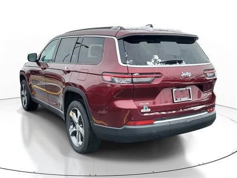 New 2025 Jeep Grand Cherokee L Limited w/ Trailer Tow Package image 3