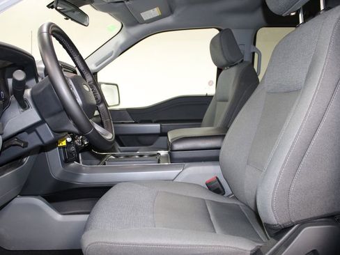 Used 2025 Ford F150 XLT w/ Equipment Group 301A Standard image 18