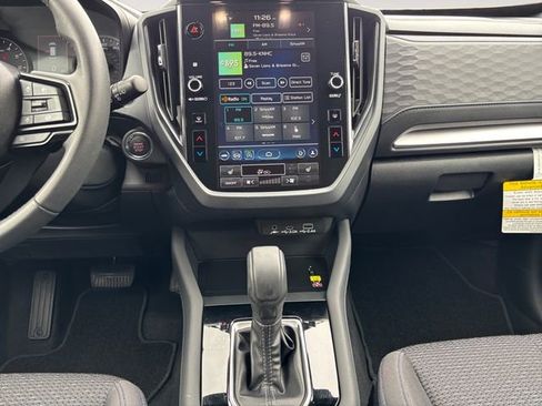 Certified 2025 Subaru Forester Premium AWD/4WD image 11