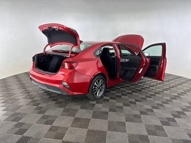 Certified 2023 Kia Forte LXS FWD image 16