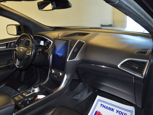 Used 2021 Ford Edge ST-Line AWD/4WD image 10