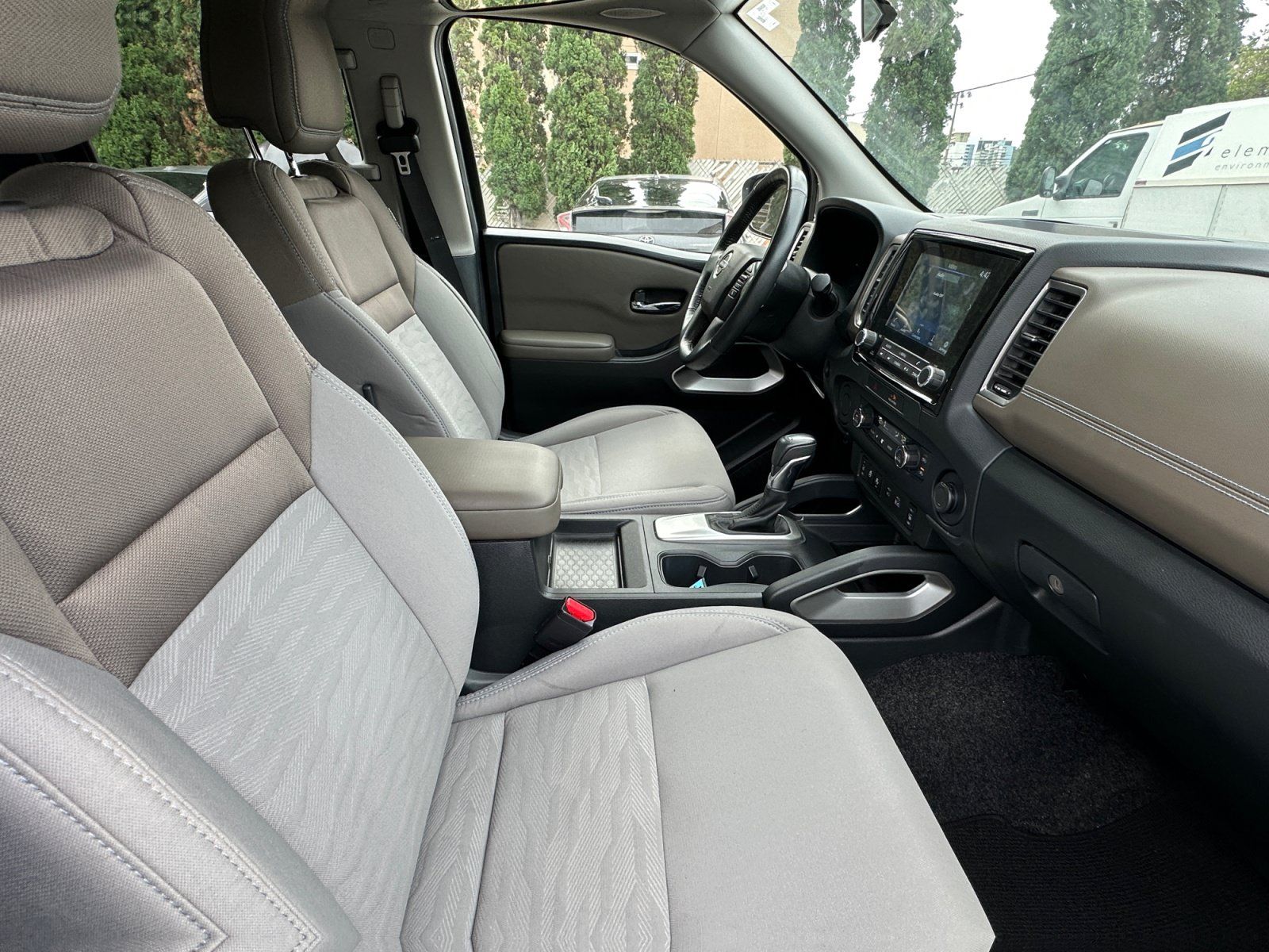 Used 2022 Nissan Frontier SV RWD image 15