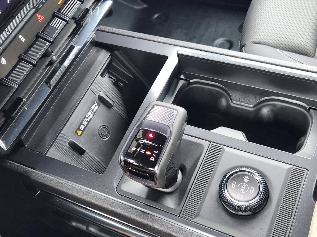 Used 2026 GMC Hummer EV SUV AWD/4WD image 21
