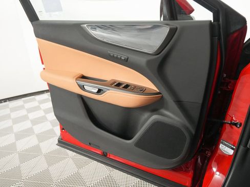 Used 2025 Lexus NX 250 FWD w/ Accessory Package (2T) image 12