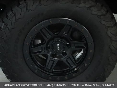 Used 2021 Toyota 4Runner SR5 Premium w/ Moonroof Package AWD/4WD image 37