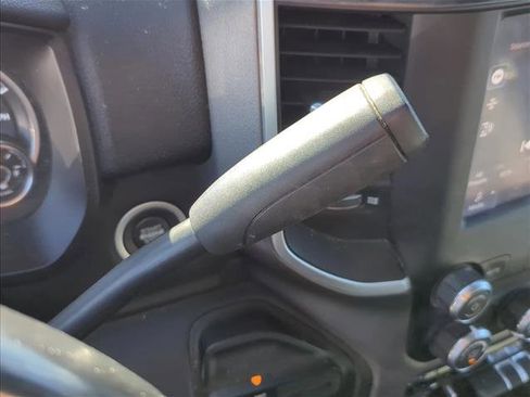 Used 2023 RAM 2500 Big Horn w/ Level 1 Equipment Group image 18