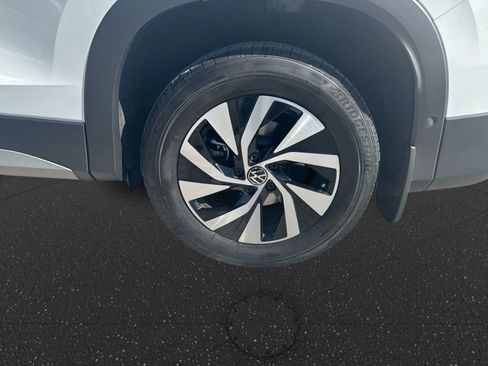 Used 2025 Volkswagen Tiguan S FWD image 20
