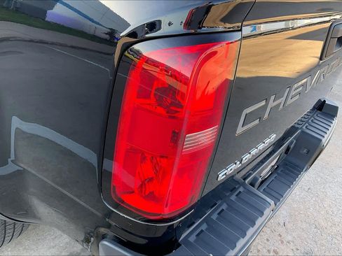 Used 2022 Chevrolet Colorado W/T w/ Custom Special Edition RWD image 26