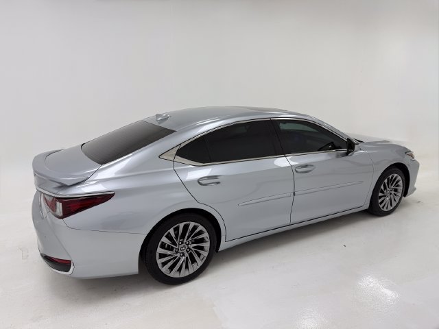 Used 2025 Lexus ES 300h w/ Technology Package FWD image 41