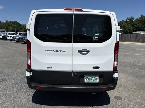 Used 2025 Ford Transit 250 Low Roof w/ Exterior Upgrade Package RWD image 4