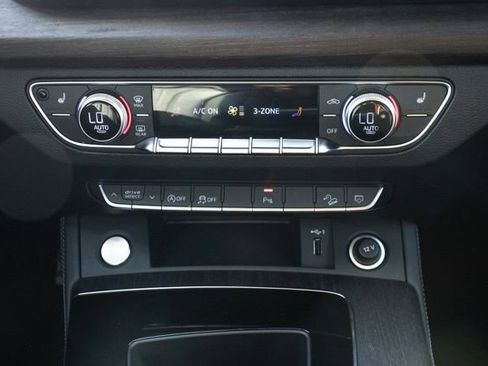 Used 2024 Audi Q5 2.0T Premium Plus image 18