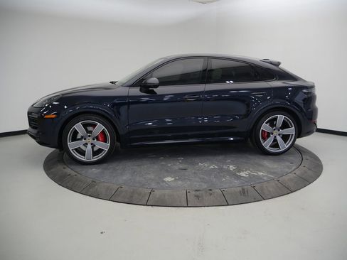 Certified 2023 Porsche Cayenne GTS AWD/4WD image 2