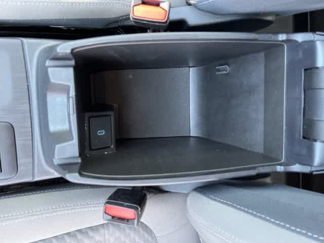 Used 2020 Ford Escape SE Sport AWD/4WD image 35