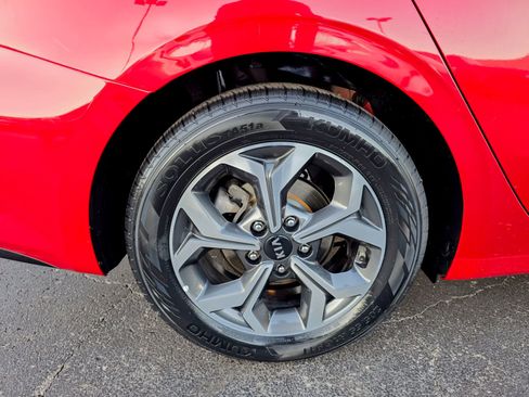 Used 2021 Kia Forte LXS image 23