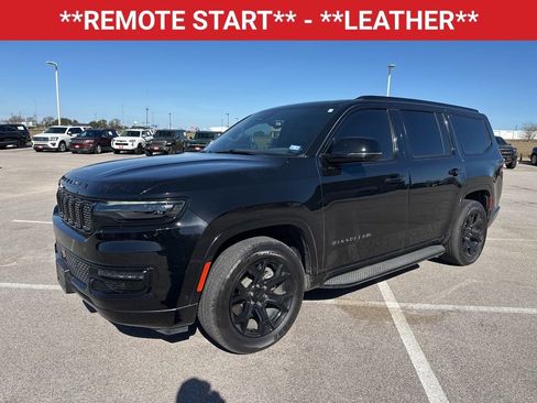 Used 2024 Jeep Wagoneer Series II image 3