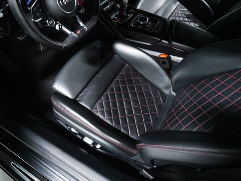 Used 2018 Audi R8 V10 plus AWD/4WD image 20
