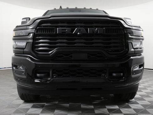 Used 2025 RAM 2500 Big Horn image 2