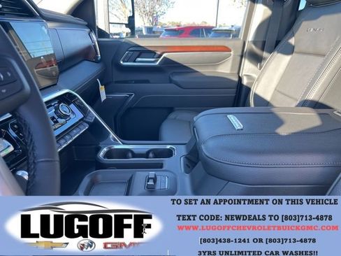 New 2026 GMC Sierra 3500 Denali w/ Denali Reserve Package AWD/4WD image 8