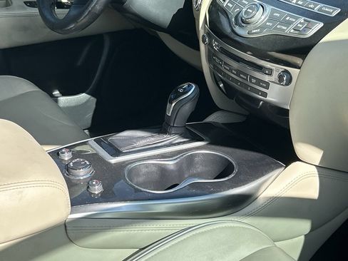 Used 2018 INFINITI QX60 FWD image 9