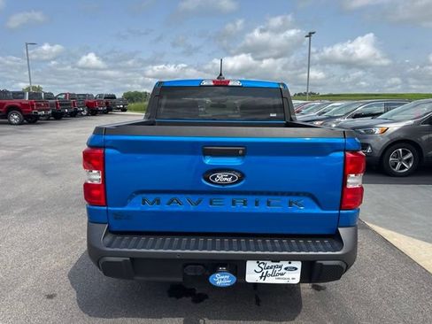 Used 2025 Ford Maverick XLT w/ XLT Luxury Package AWD/4WD image 4