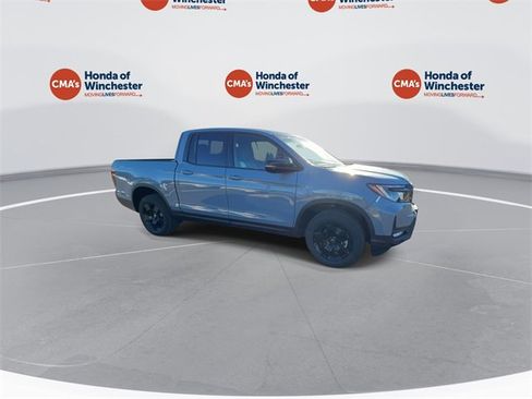 New 2026 Honda Ridgeline Black Edition image 12