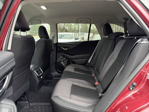 Used 2025 Subaru Outback Premium image 13