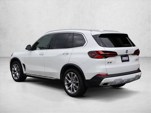Used 2026 BMW X5 xDrive40i AWD/4WD image 10