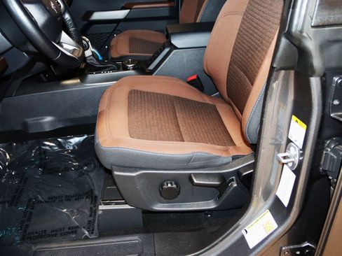 Used 2023 Ford Bronco Outer Banks AWD/4WD image 41